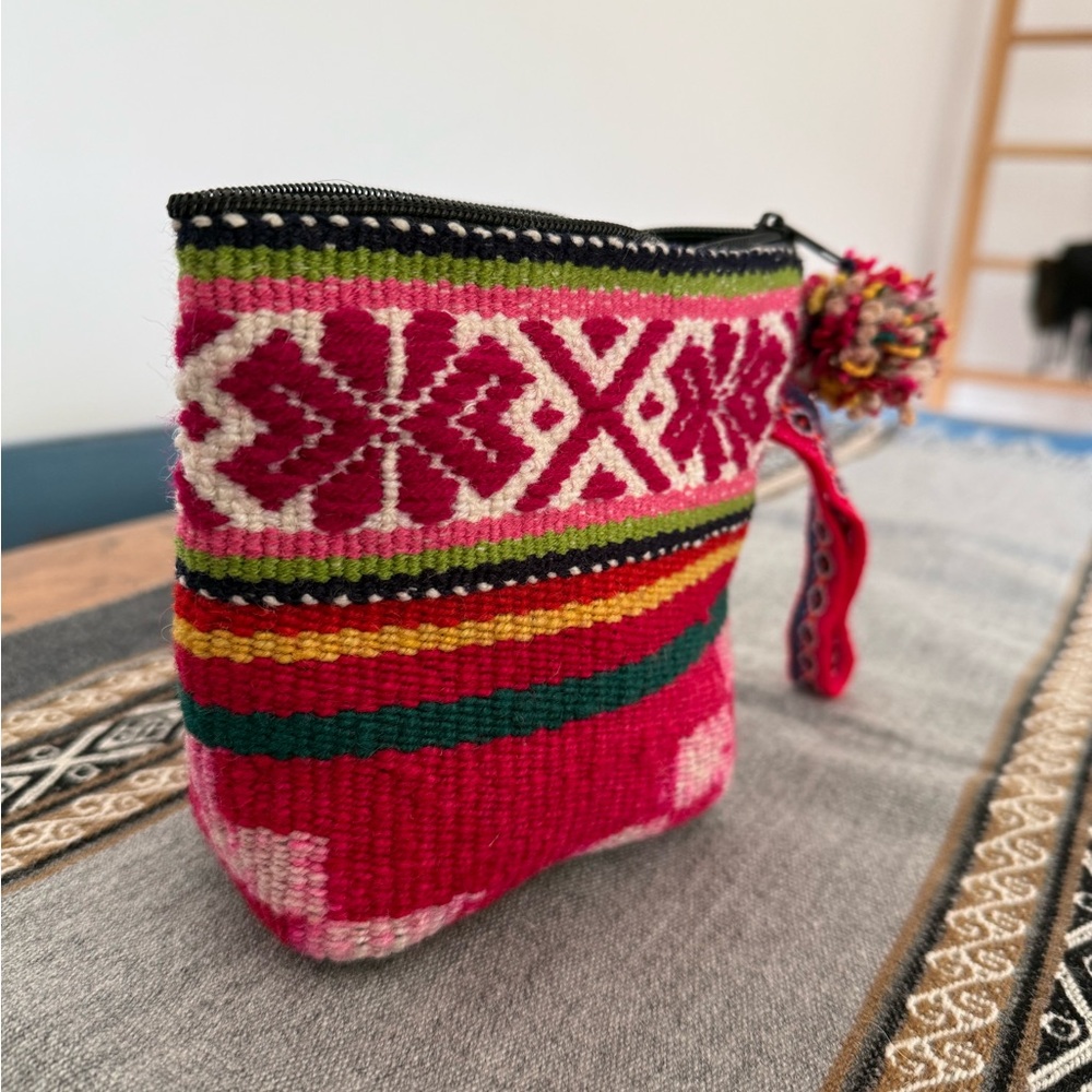 Handcrafted Multicolor Patterned Pouch From Alpaca - image 4